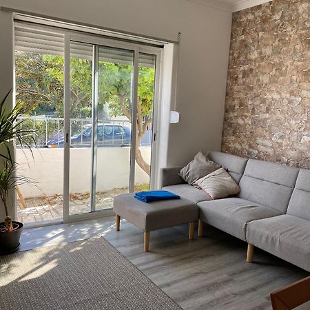 Willa Casa Em Charneca De Caparica Zewnętrze zdjęcie